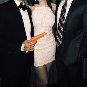 Nude White lace bodycon Forever 21 dress